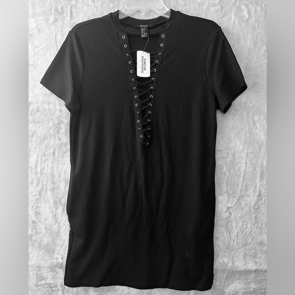 FOREVER 21 Dress Women Small Black Stretch Lace-Up Grommet Short Sleeve NWT